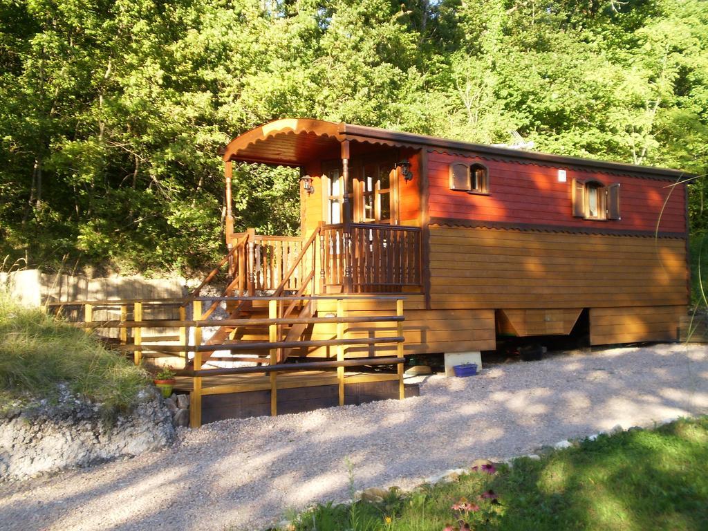 Les Roziers - Roulotte Bed and Breakfast Bagnac Rum bild